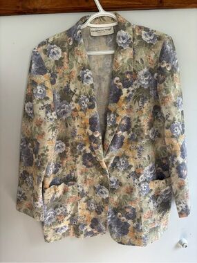 Floral Blazer Jacket in Cream & Blue